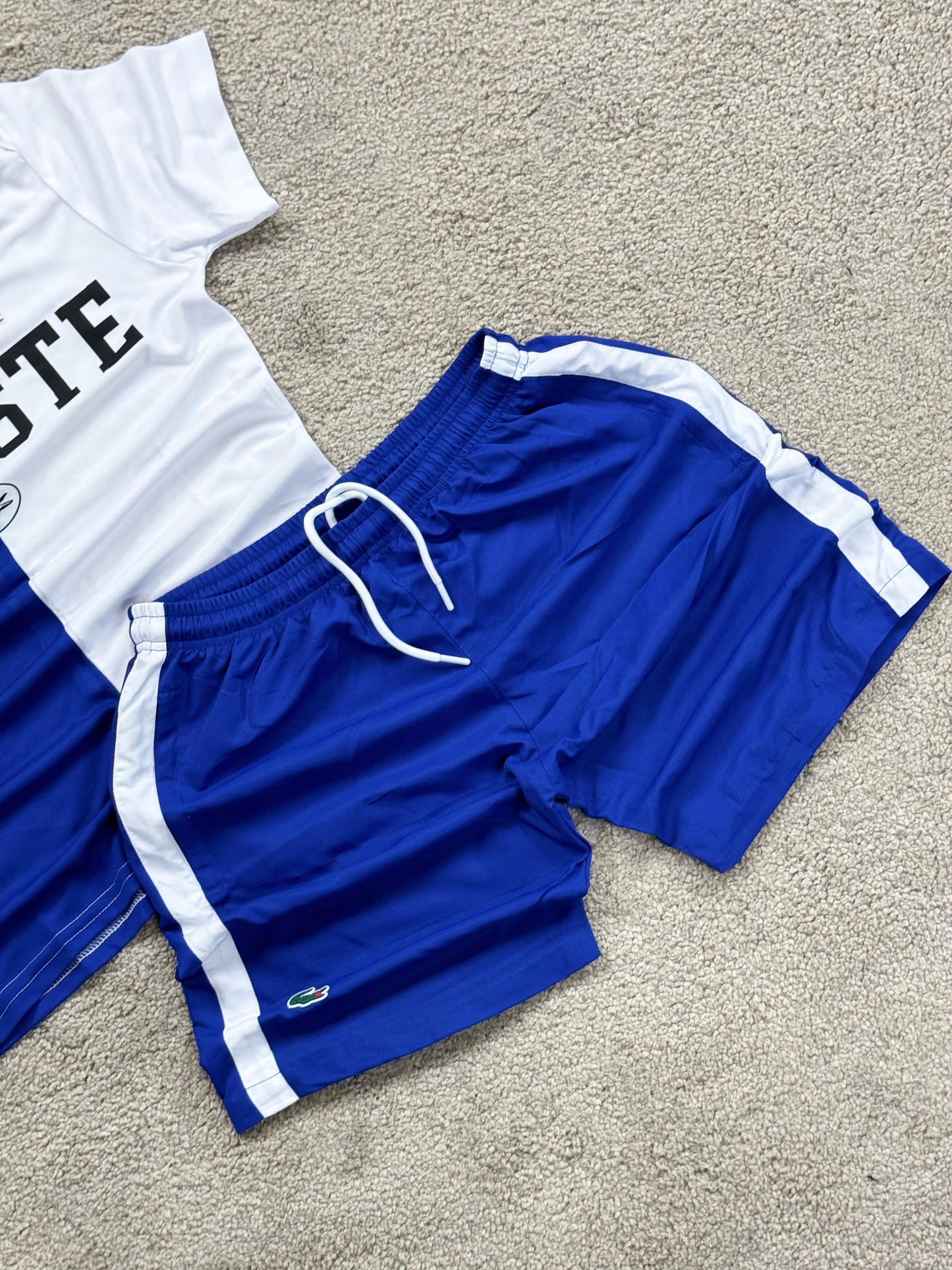 Conjunto Lacoste (Azul/Blanco)