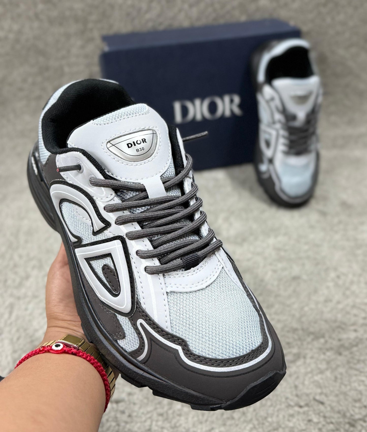 Dior B30